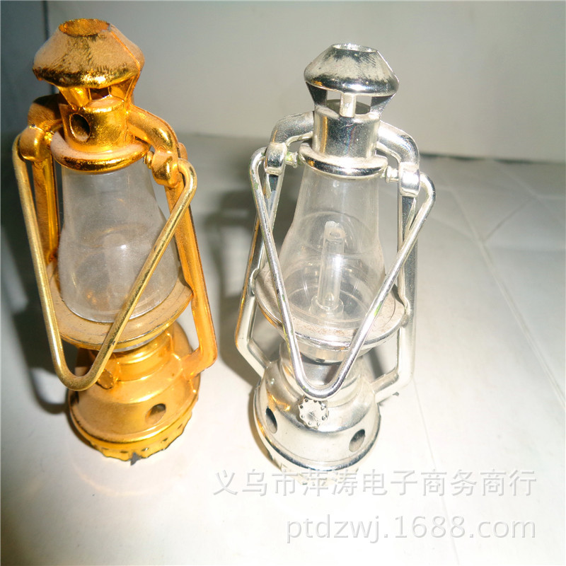Children's flashlight toys, best-selling luminous gifts, 808 horse lanterns, keychains, LED lights, hot sales at street stalls, wholesale from manufacturers