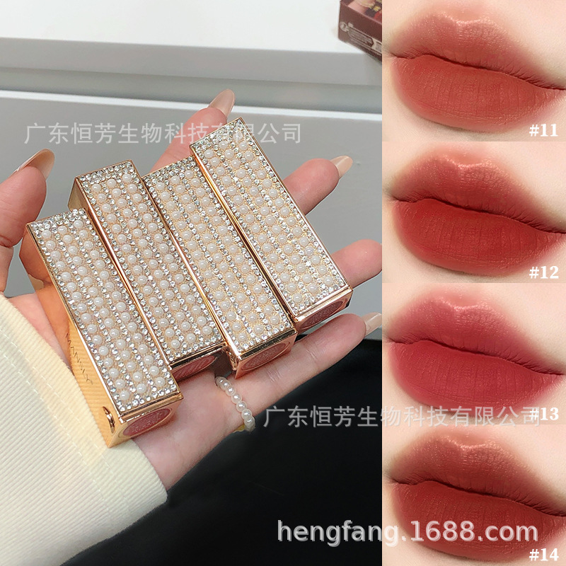 Mansili Smooth and matte Lipstick with velvet matte finish, color and whitening effect, not easy to stick to cups, cosmetics wholesale details Picture