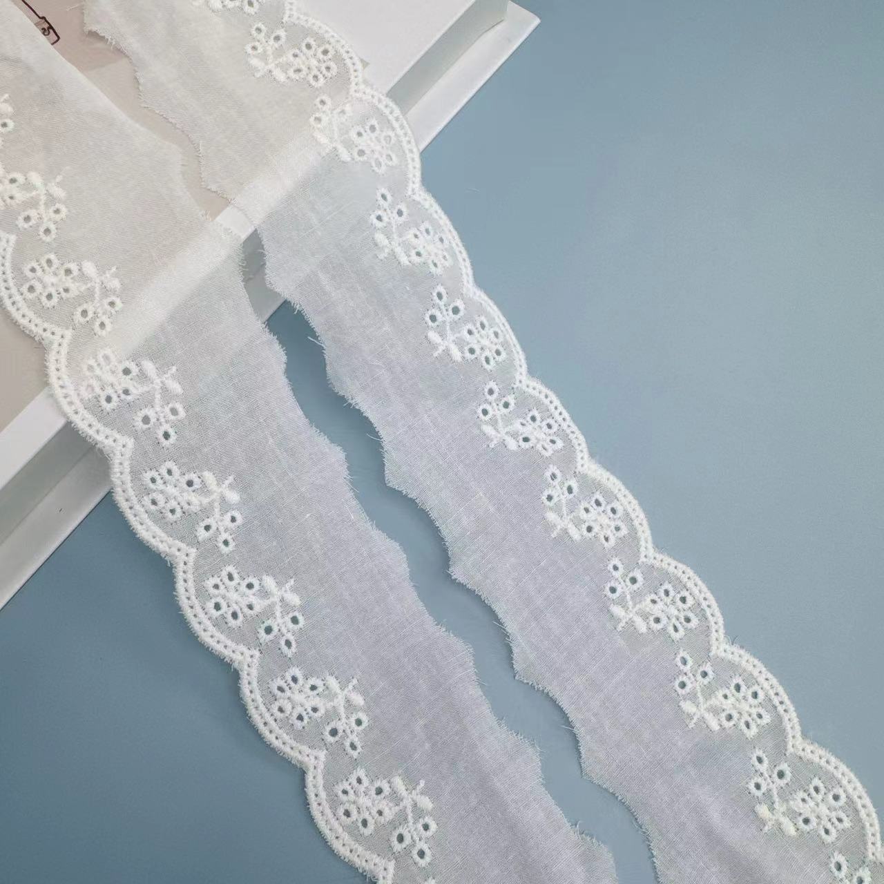 厂家现货白色棉布棉线刺绣花边4.5cm雕孔娃衣家纺服装辅料蕾丝