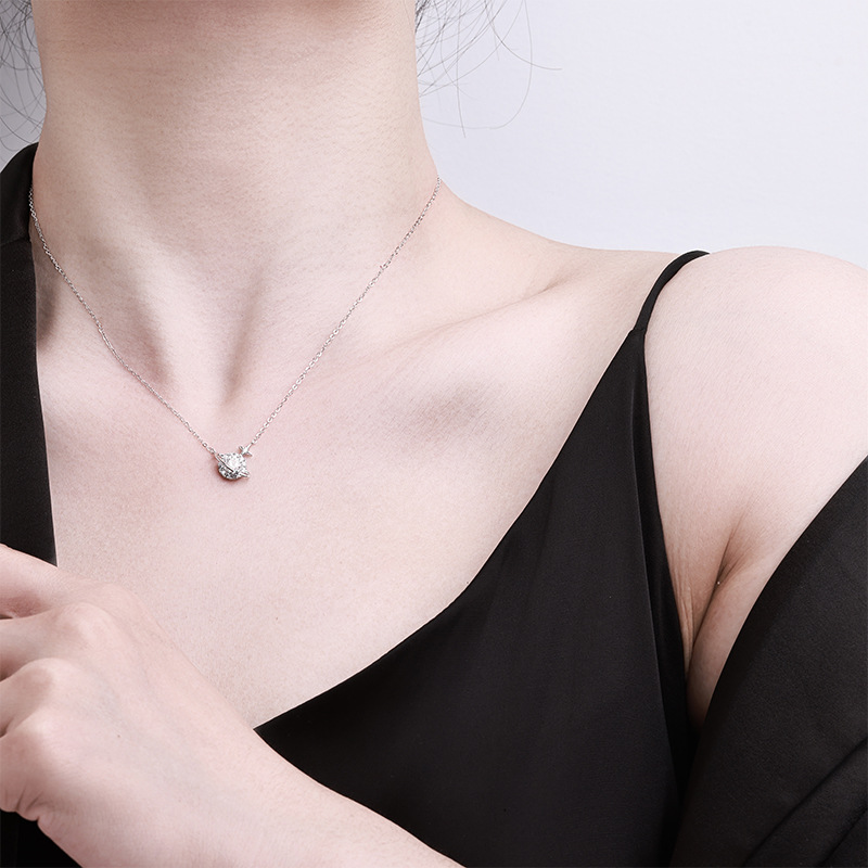 Zhuoheng Select S925 Silver Necklace, Dreamy And Elegant Moissanite Collarbone Chain, Fashionable Accessory, High-End Design Sense Pendant Specification drawing