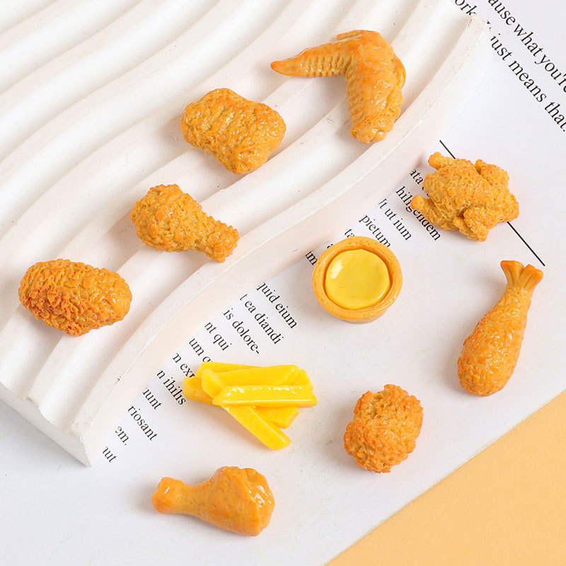 微缩食玩娃娃迷你汉堡薯条全家桶饮料模型儿童玩具场景仿真小摆件