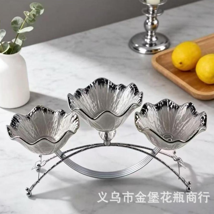 欧式金边三碗果架 创意花瓣陶瓷小吃碗 酒店会所多格水果点心拼盘 Application Scenario