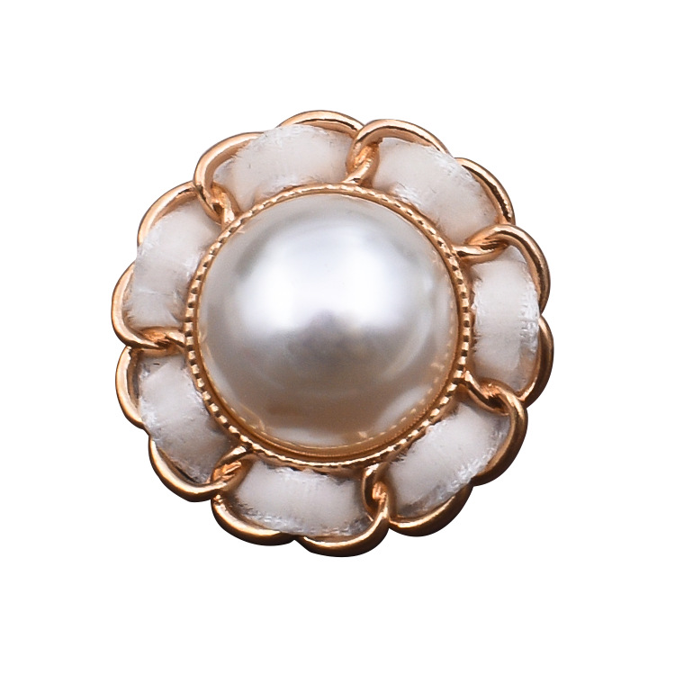 小香风名媛珍珠金属纽扣绒布女士花型针织开衫装饰扣毛衣呢大衣扣白底实物图