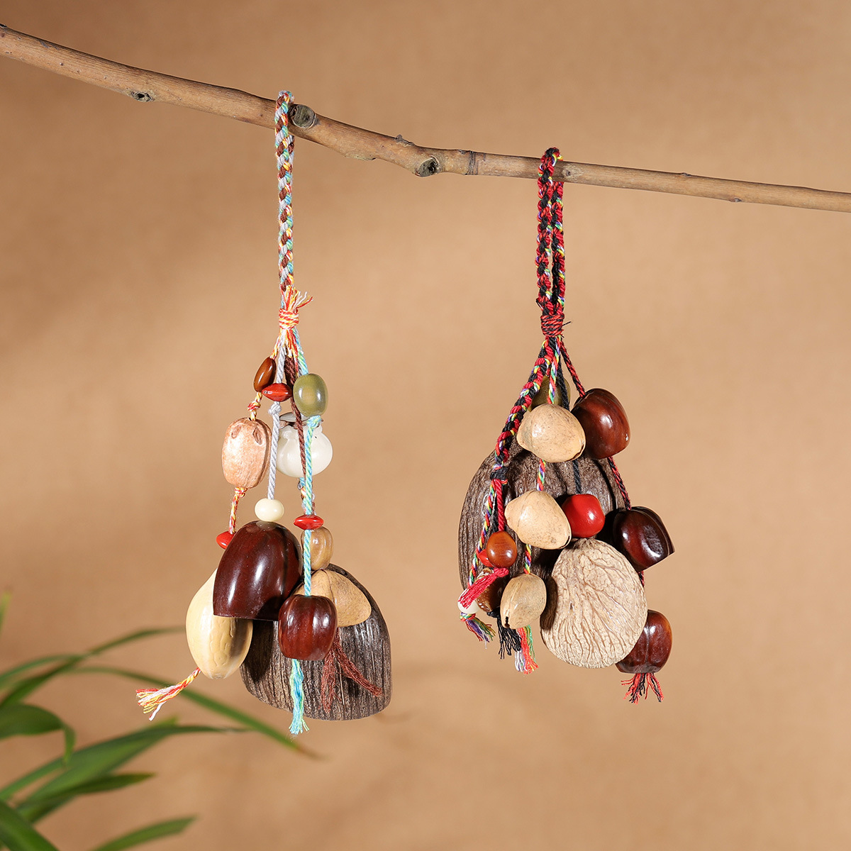 手工果壳挂铃包包2025挂件挂饰种子手摇铃铛满愿治愈果壳风铃挂饰