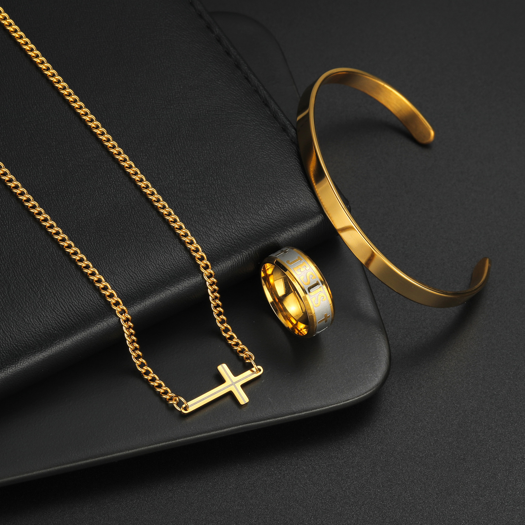 The new cross-border temu Xiyin jewelry set, titanium steel bracelet, cross necklace and ring, is a must-have for trendy men in Europe and America