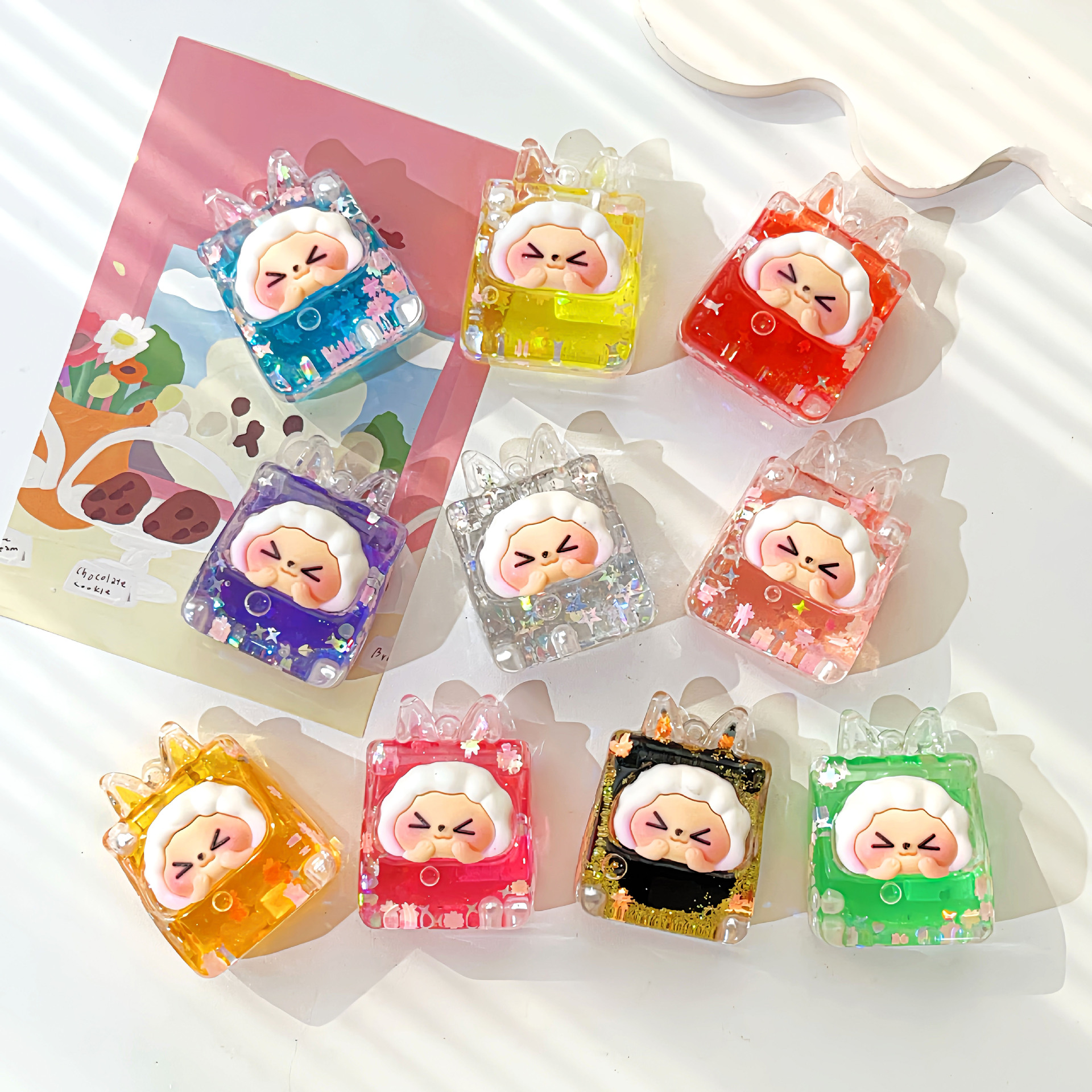 爆闪kk入油摆件 抖音同款液体流沙瓶桌面摆件多款式diy钥匙扣配饰