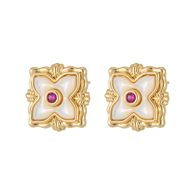 Light luxury style natural mother-of-pearl four-leaf clover earrings, copper alloy, real gold electroplated with zircon s925 silver needle, versatile earrings Item Picture