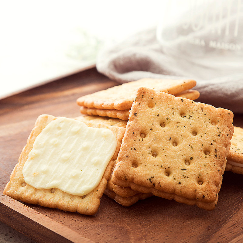 Malaysian Magi New New Lemon Butter Sandwich Cookies Gift Box 532g Snack Snacks details Picture