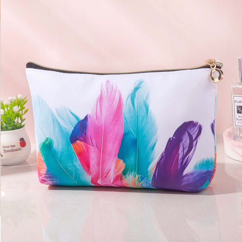 Cross-border Amazon PU leather cosmetic bag for ladies, portable square waterproof and cute travel storage toiletry bag Specification image