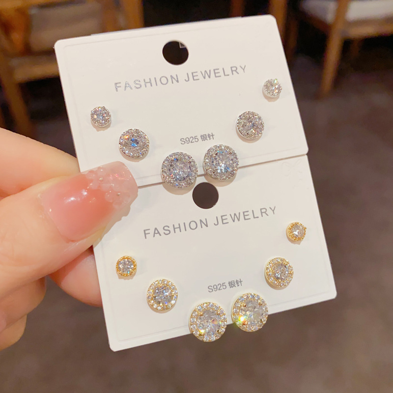 Wholesale of rare and fashionable design full-diamond round three-piece set ear studs, exquisite and versatile, super shiny silver needle earrings