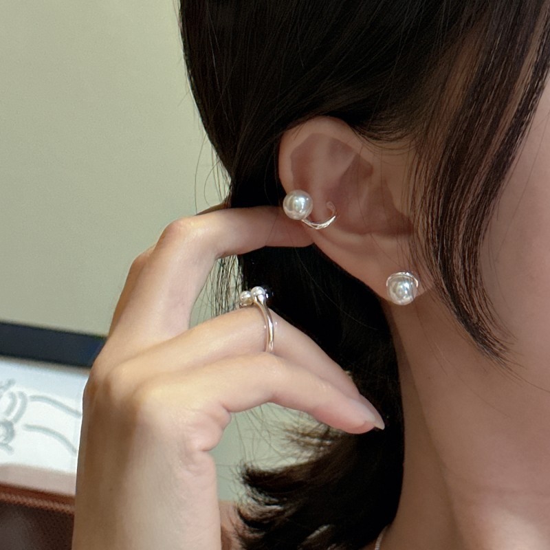 S925 sterling silver Korean version pearl ring with a niche design sense. Wholesale of the InstagS-style ring by a Korean blogger Specification image