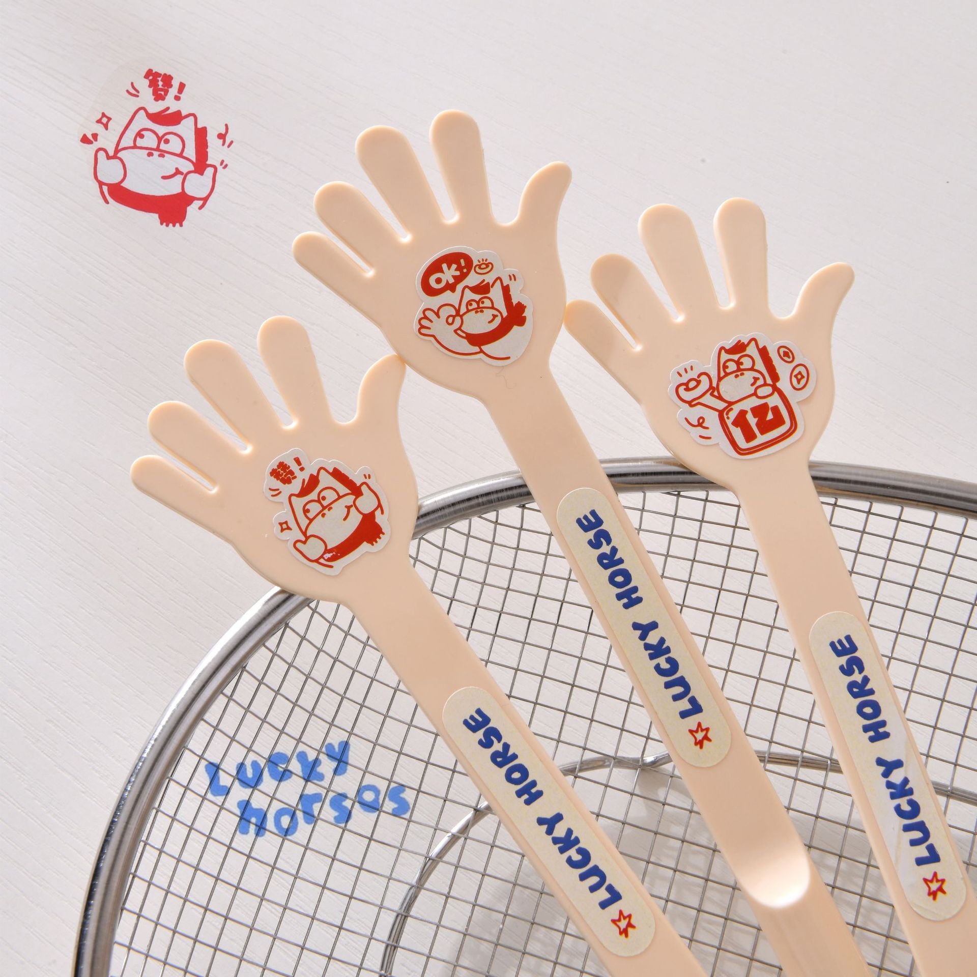 Flattery palm pen, fun gel pen, primary school palm pen, large-sized game prank prop, palm pen