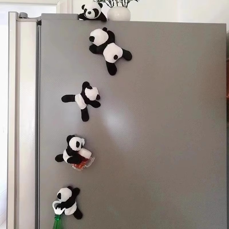 Fridge magnet Papa Panda doll Fridge Magnet Cute Plush Magnetic sticker Sichuan Zoo Commemorative Gift Specification image