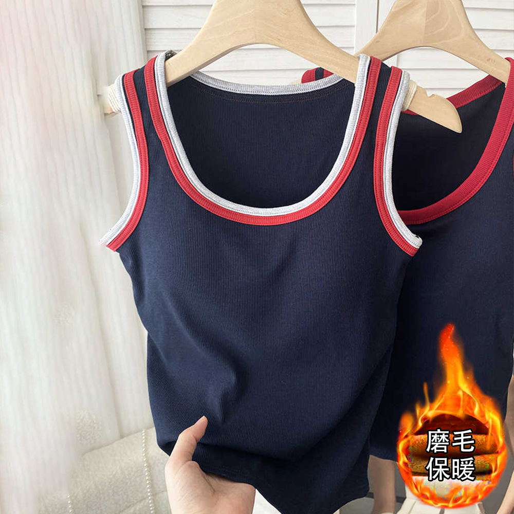 For autumn and winter, wear a Korean-style contrasting color brushed halter top for warmth, a fixed cup strap, a chest pad, and a sleeveless top as a base layer Application Scenario