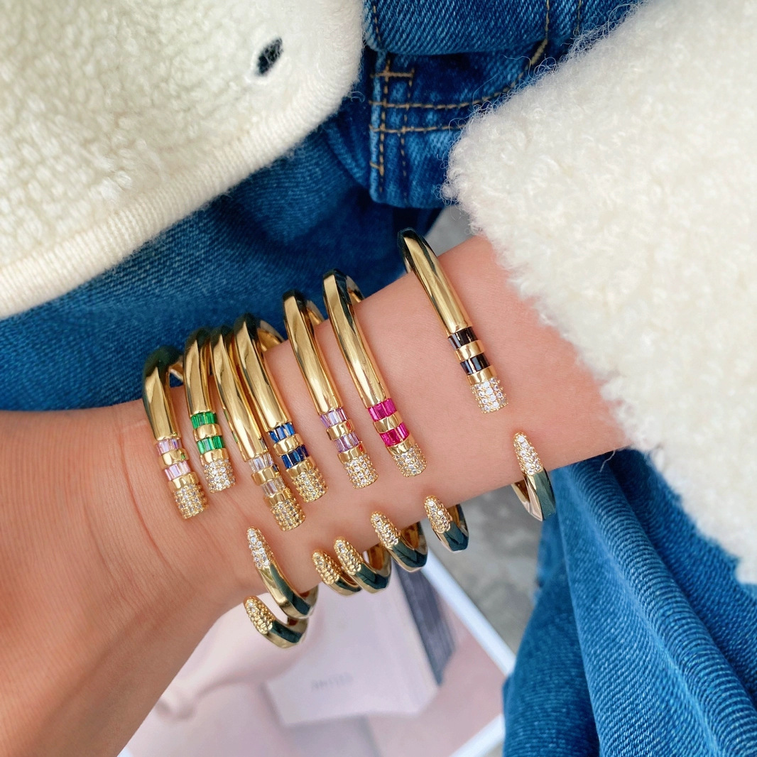 Amazon cross-border European and American new wristband, fashionable and elegant, light luxury and high-end, colorful zircon open bracelet full figure