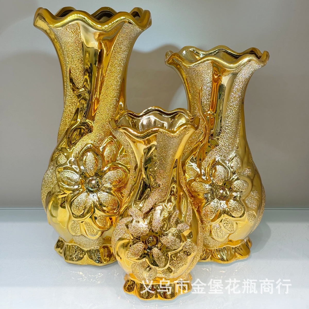装饰花瓶实物图