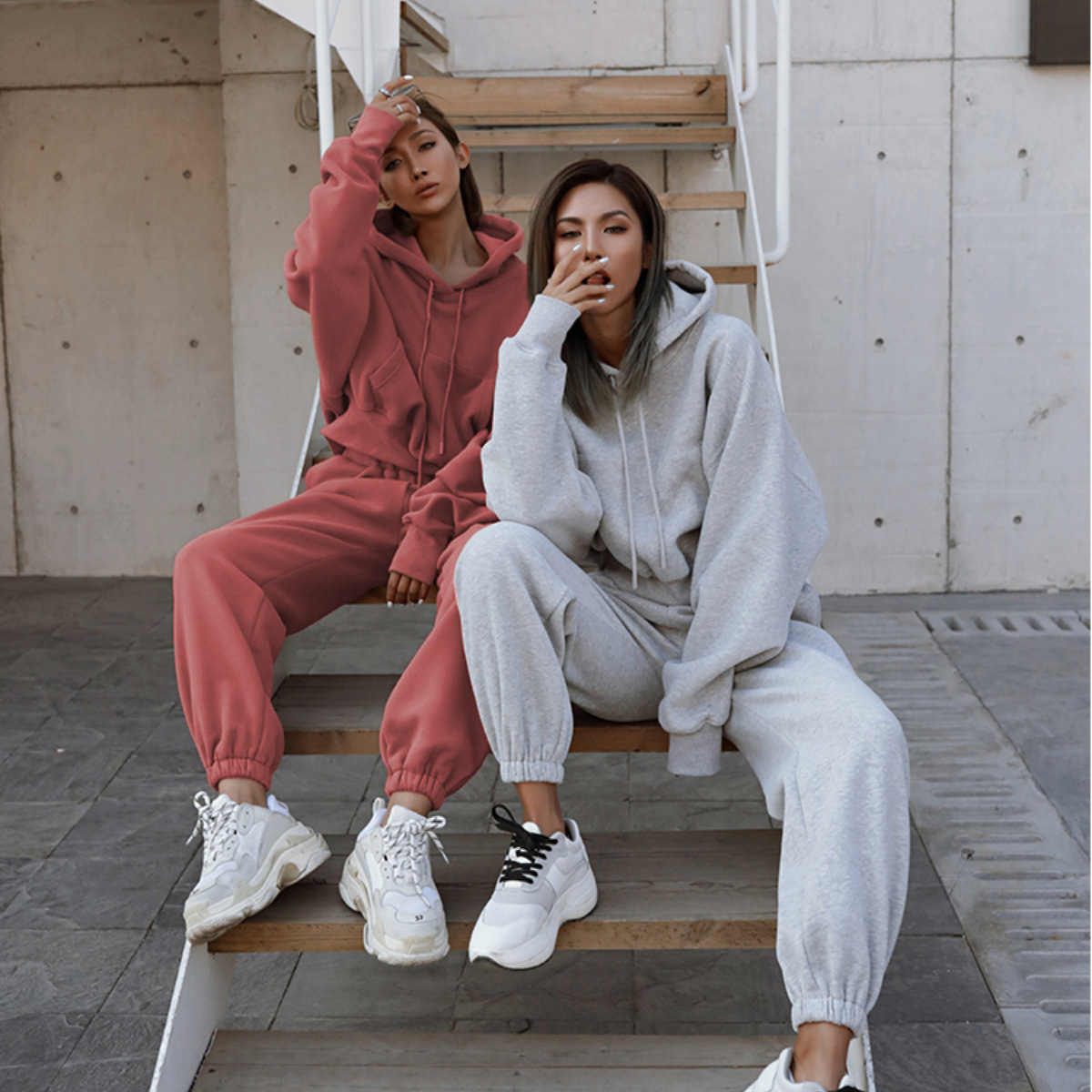 New casual hoodies, jackets and sportswear sets for women in the autumn and winter of 2025 for European and American foreign trade on Amazon and ebay are on sale details Picture