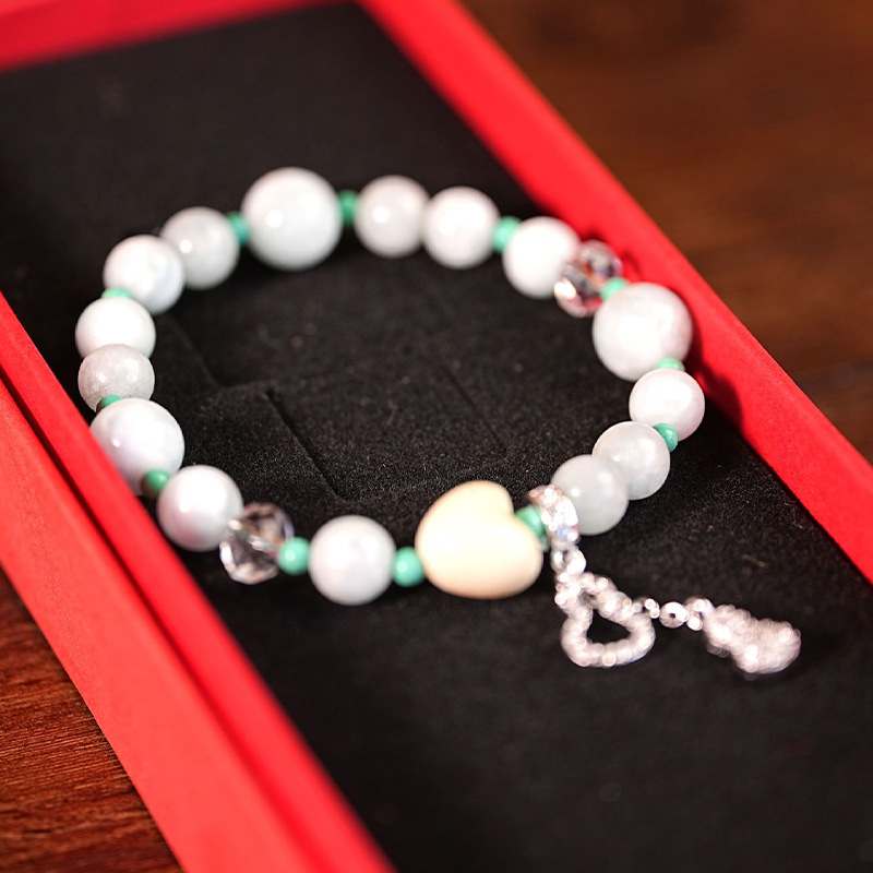 New Chinese-style national trend sea-patterned stone bracelet, beaded women, light luxury and high-end feel, gourd pendant bracelet, cultural and artistic accessories Application Scenario