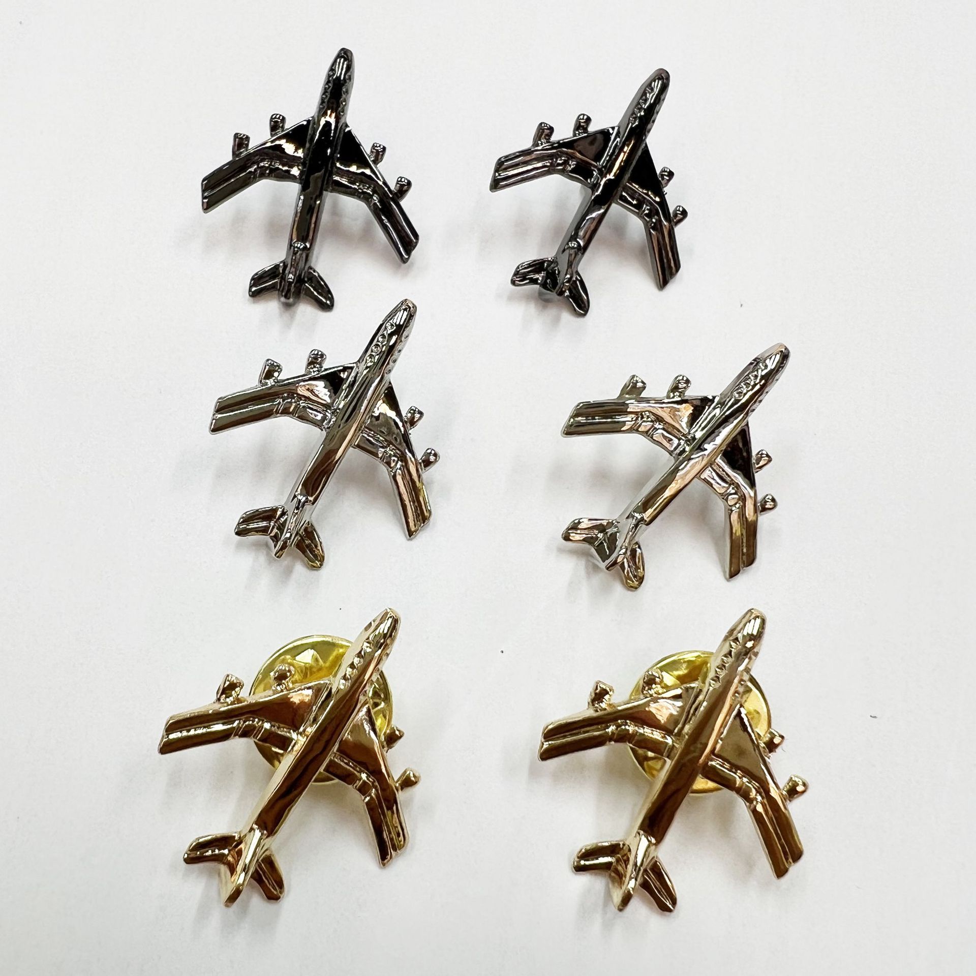 复古飞行器飞机胸针 飞行员礼物军事风徽章西装配饰纪念品潮批发