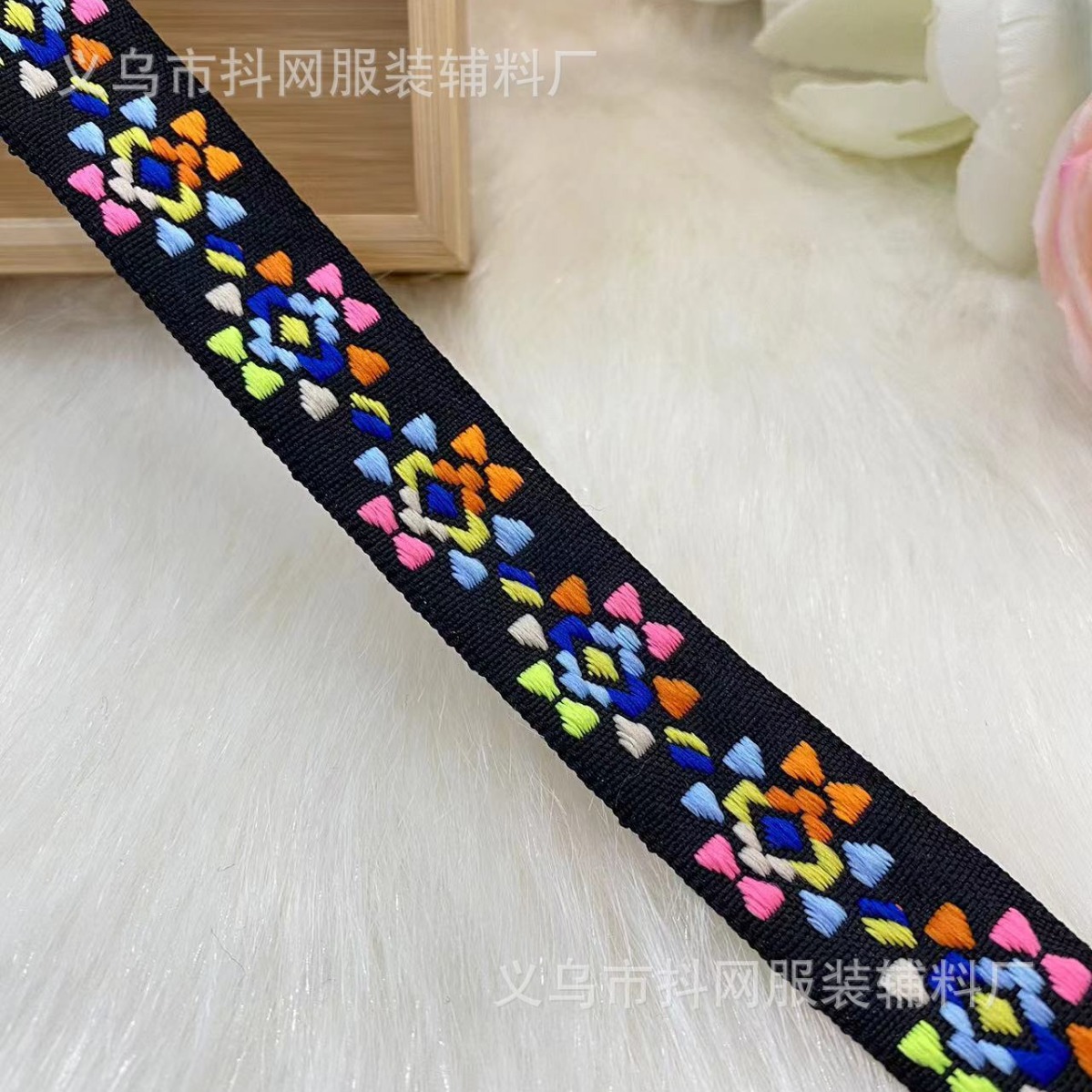 2.5--3.0cm estilo étnico jacquard bordado correas rendimiento accesorios de ropa caja de regalo cinta de embalaje Specification image