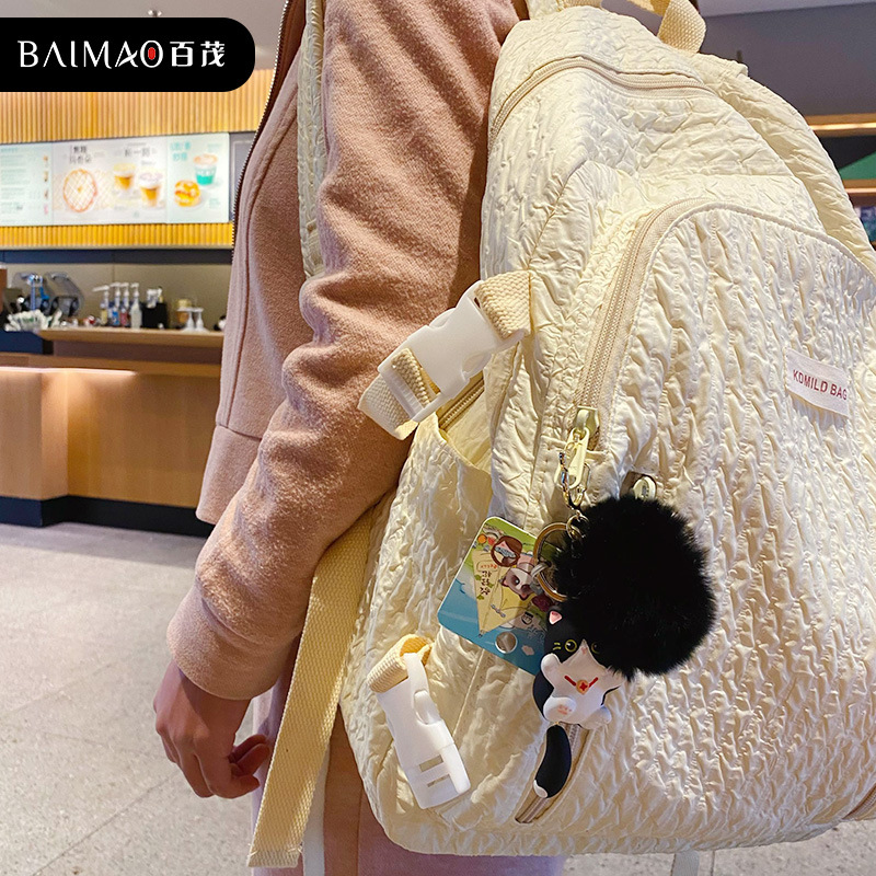 Baimao Original Sticky and Energetic Cat plush keychain, Cute and fluffy Siamese Cat schoolbag pendant for girls Application Scenario