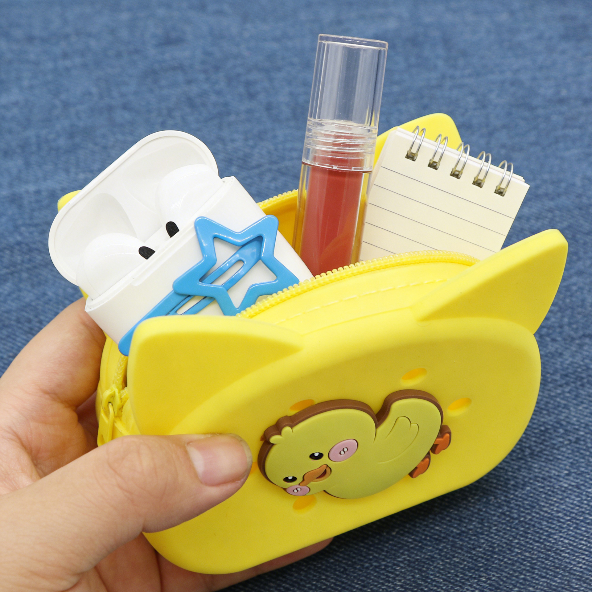 New silicone cat coin purse DIY decoration hole storage bag, earphone case, keychain pendant bag wholesale Specification drawing