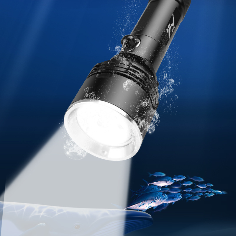 مصباح يدوي يعمل بالضوء الأصفر مع سبائك الألومنيوم من نوع "LED"، يعمل بغطس يعمل ضوئي قوي يعمل بالغاز XHP70 عبر الحدود details Picture