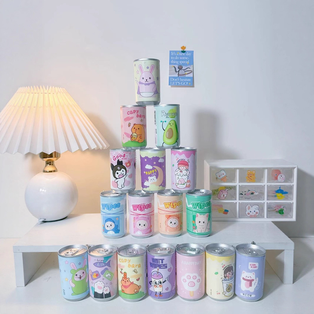 Beverage can wet wipes 30-pack travel portable mini disposable wet wipes bucket cleaning and hygiene wet wipes wholesale details Picture