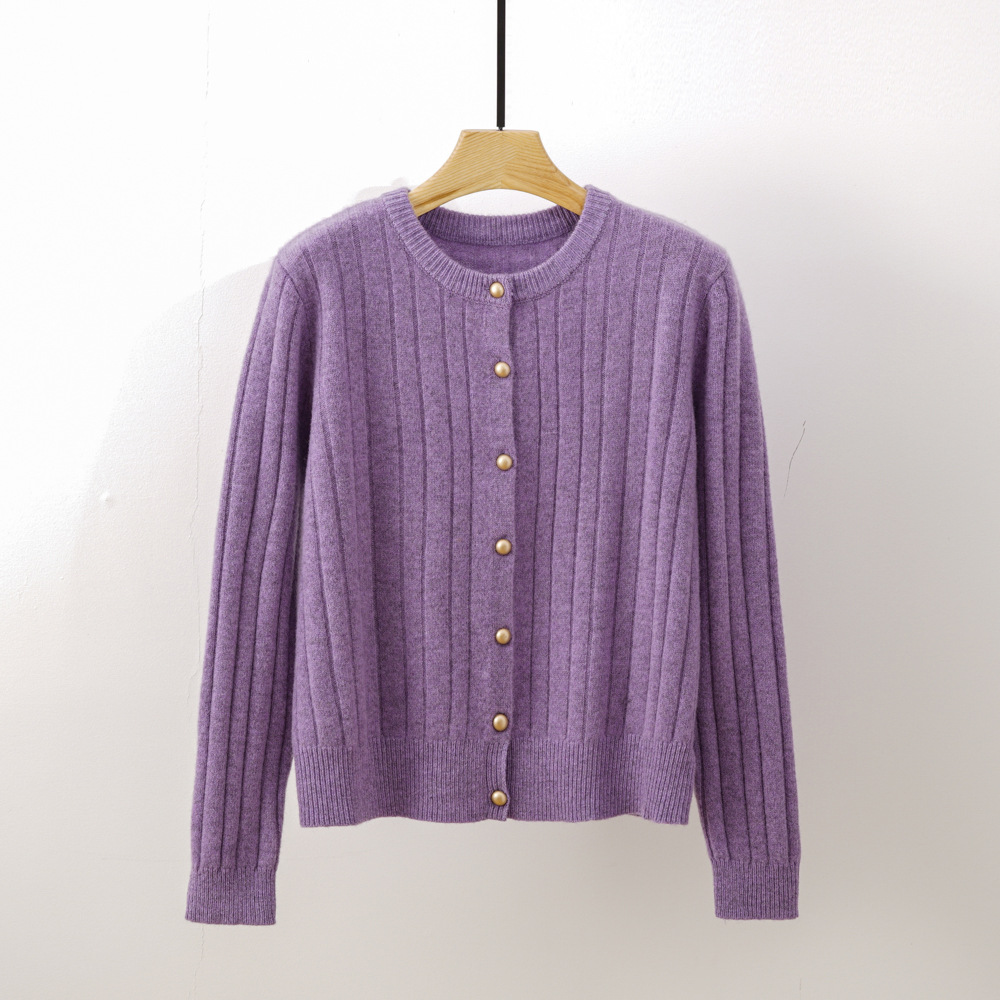 100 wool sweaters, cardigans, round-neck sweaters, warm and light, first-hand supply, wholesale in stock, elegant and commuter fine wool details Picture