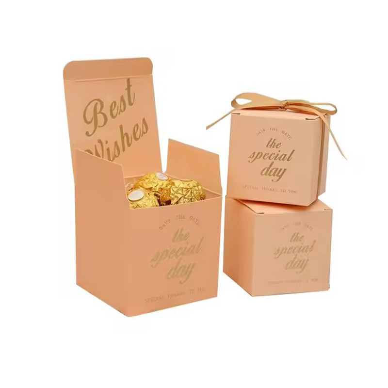 Wedding and engagement gifts: Chocolate wedding cookies, candy packaging, bow gift box, gilded style, bulk order Application Scenario