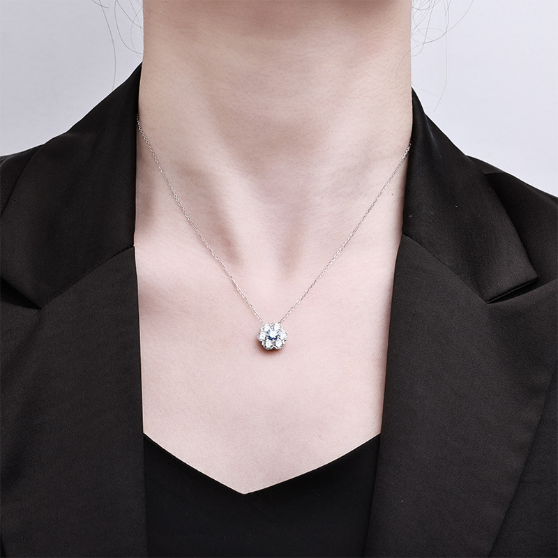 银饰/项链/金色链子/珍珠/梵克雅宝单花项链细节图