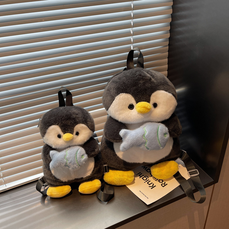 New super cute and adorable penguin doll plush backpack, new sweet and unique cartoon backpack for girls