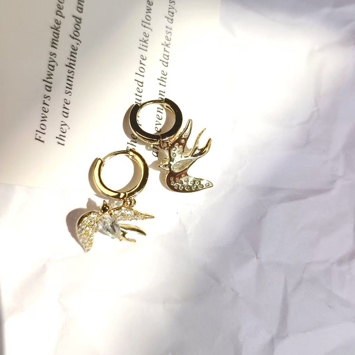 High-end and popular niche fashion design, zircon set wild goose earrings, light luxury, grand and exquisite earrings details Picture