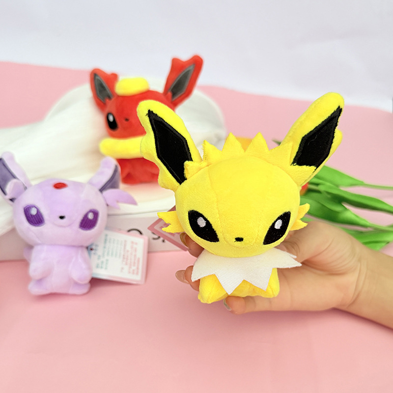 Batch of popular Pokemon Pokemon plush toys, cartoon toys, bags, pendants, keychains and small ornaments Application Scenario