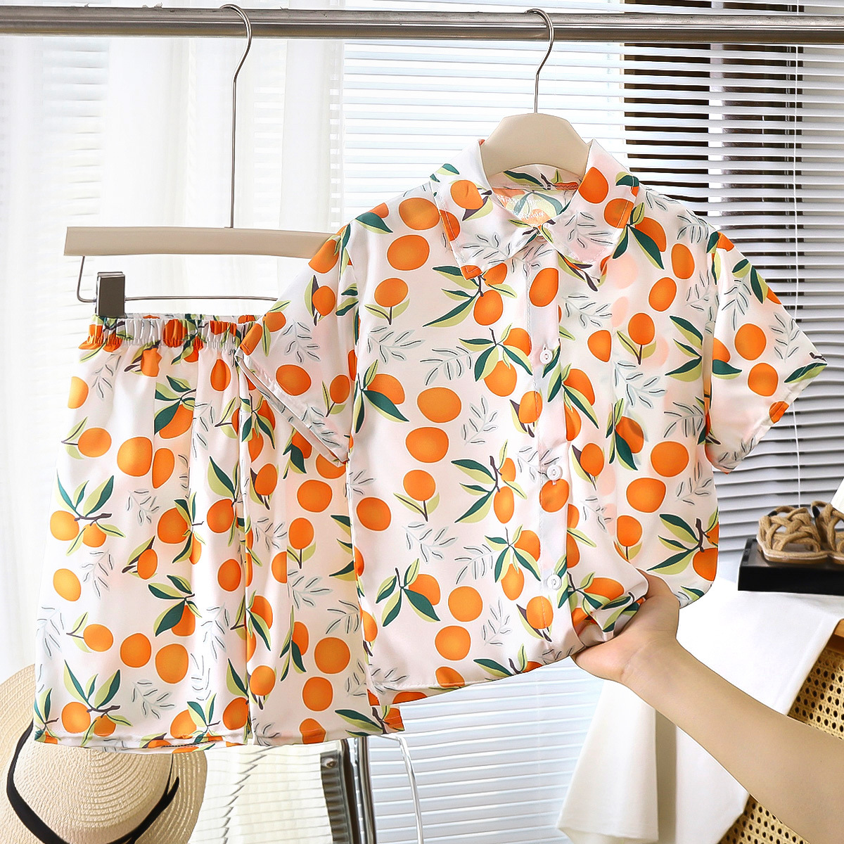 New summer casual short-sleeved shirt set for boys, beach flower shirt, trendy and versatile, loose shirt for children Application Scenario