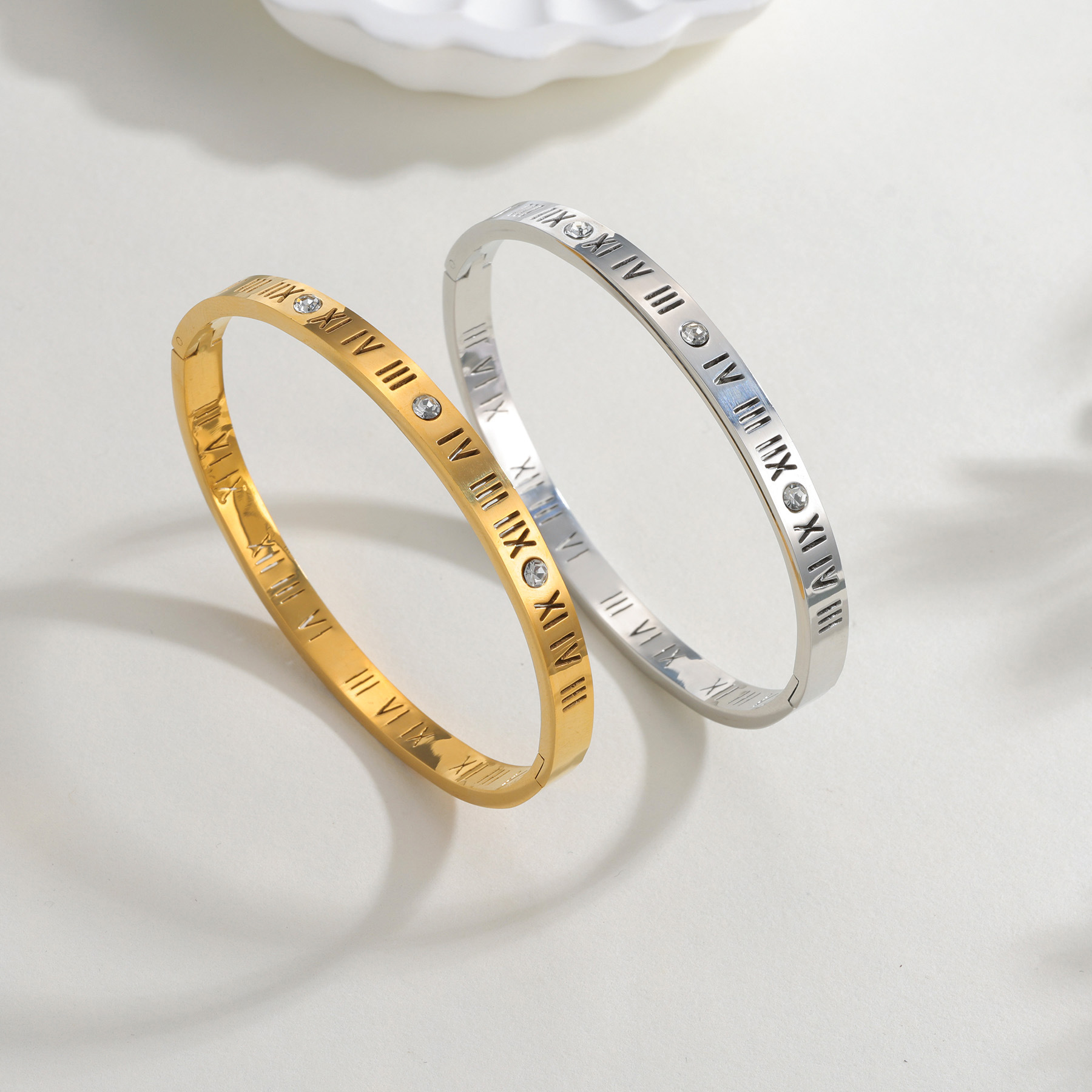 手镯/足银/沙金/银镯子999/银手镯产品图