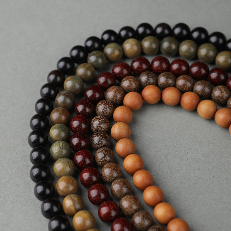 Natural small-leaf red sandalwood, green sandalwood, loose beads, old mountain sandalwood, golden thread sandalwood diy wooden cultural and artistic accessories beads 8mm Specification image
