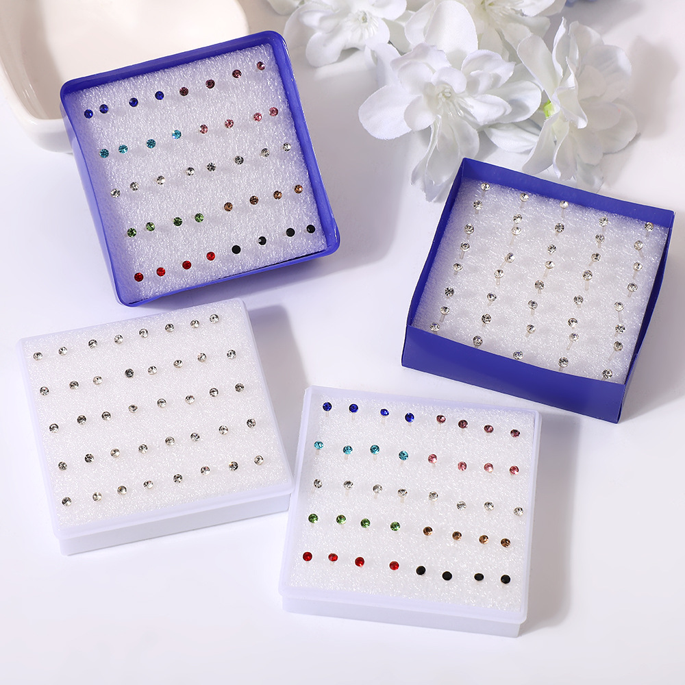 Korean-style colored resin ear studs, niche and high-end plastic earrings, fashionable rhinestone ear stud set, PDD ear bone studs Korean-style colored resin ear studs, niche and high-end plastic earrings, fashionable rhinestone ear stud set, PDD ear bone studs
