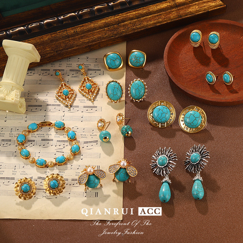The cross-border turquoise earrings from Europe and America are selling well on Amazon. The new vintage earrings from Geometry 925 exude a sense of luxury Application Scenario