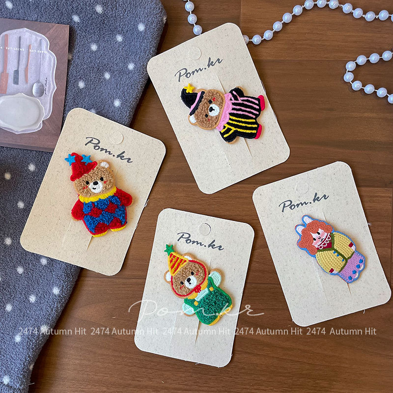 Nueva versión coreana de dibujos animados osos horquilla niños otoño dulce lateral pelo roto franja clip diseño creativo rompecabezas clip Application Scenario
