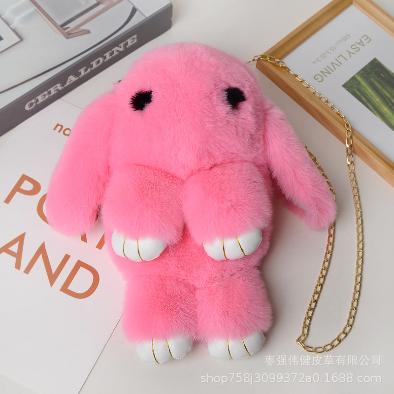 A plush chain rabbit bag for women, a single-shoulder crossbody bag imitating rex rabbit fur, a plush single-shoulder bag Application Scenario