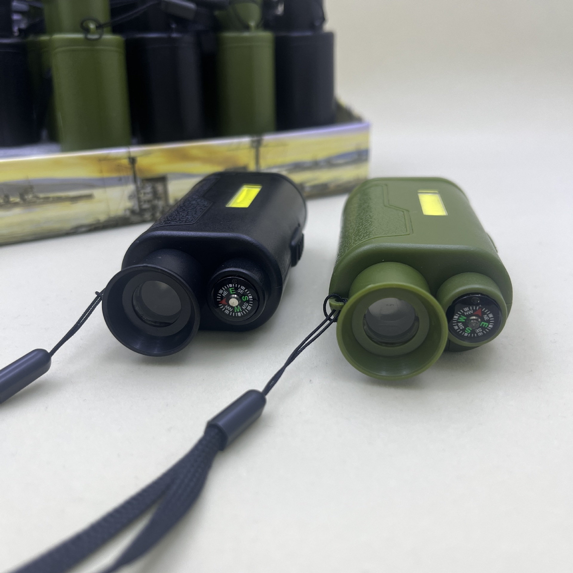 New model 39# monocular with compass, red laser COB lamp, student gift details Picture