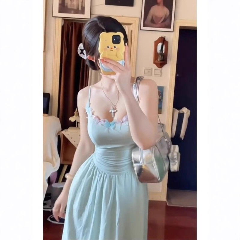 法式绝美吊带连衣裙子女2025夏季新款小个子海边度假气质仙女长裙