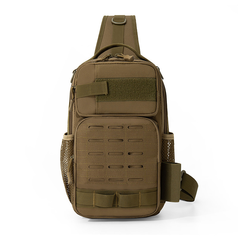 战术双肩背包实物图