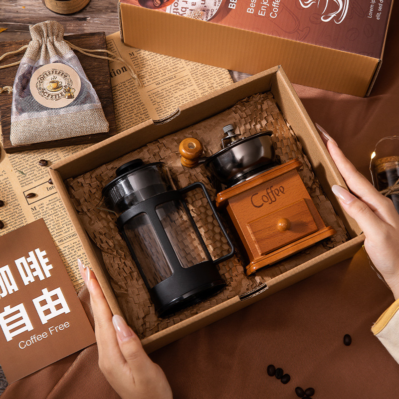 Year-end party gifts: Practical, light luxury coffee machine gift boxes for employees, business and creative birthday gifts, best friends for both boys and girls full figure