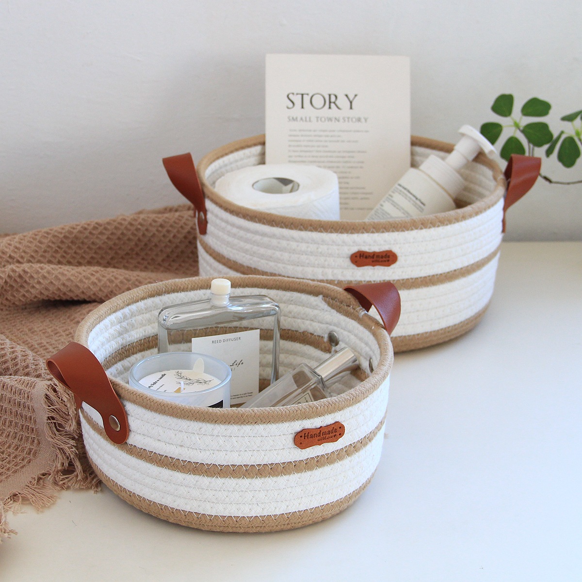 Round cotton rope woven storage basket with leather handle, InS-style desktop storage basket, cosmetics and toys storage box, Nordic style Application Scenario