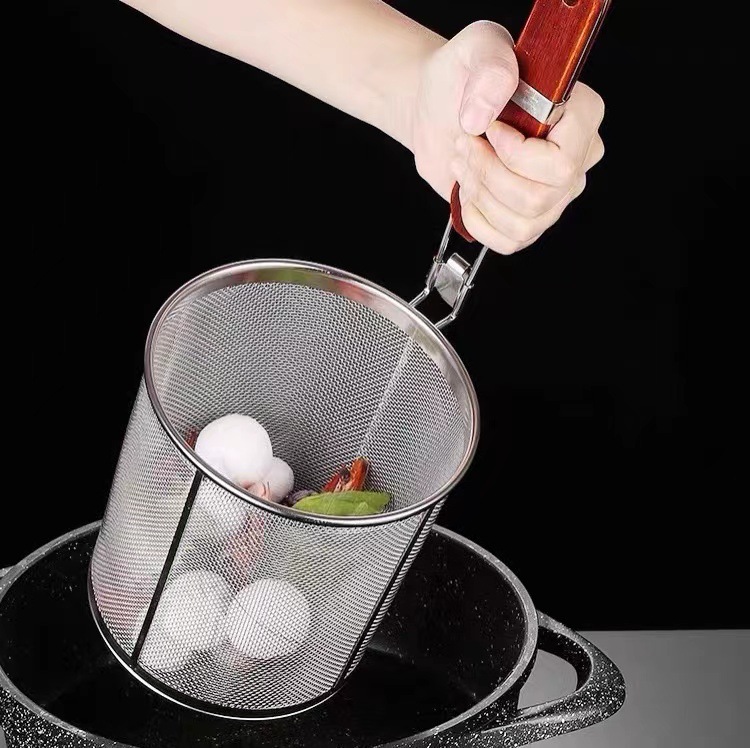 304 stainless steel spicy hot pot strainer, filter screen, large strainer for cooking noodles, strainer for soup and noodles, and a basket for blanching vegetables and noodles Specification image
