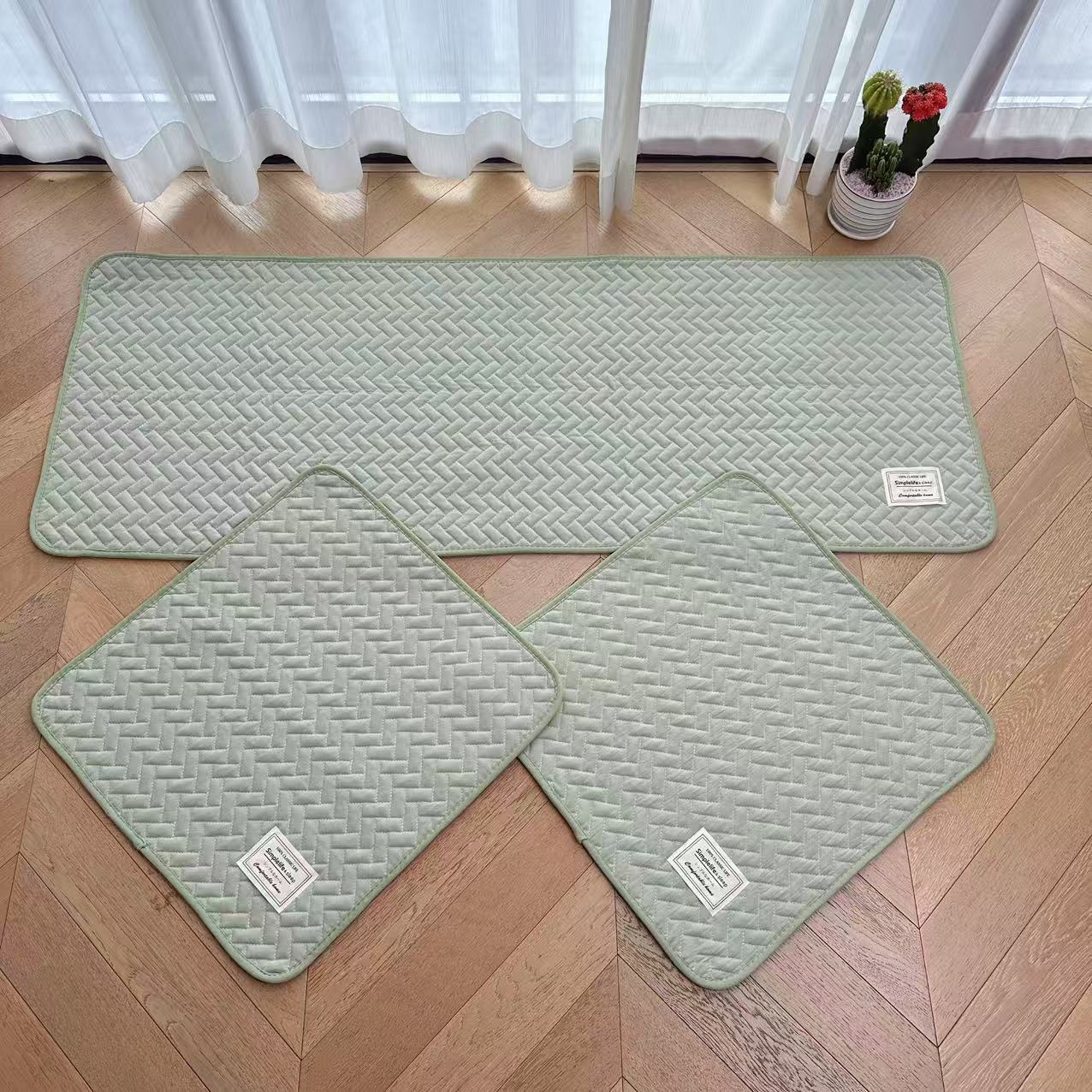 New soft cotton quilted floor MATS, floor MATS, anti-slip MATS, thickened machine washable pet MATS, fabric MATS, car MATS Specification image