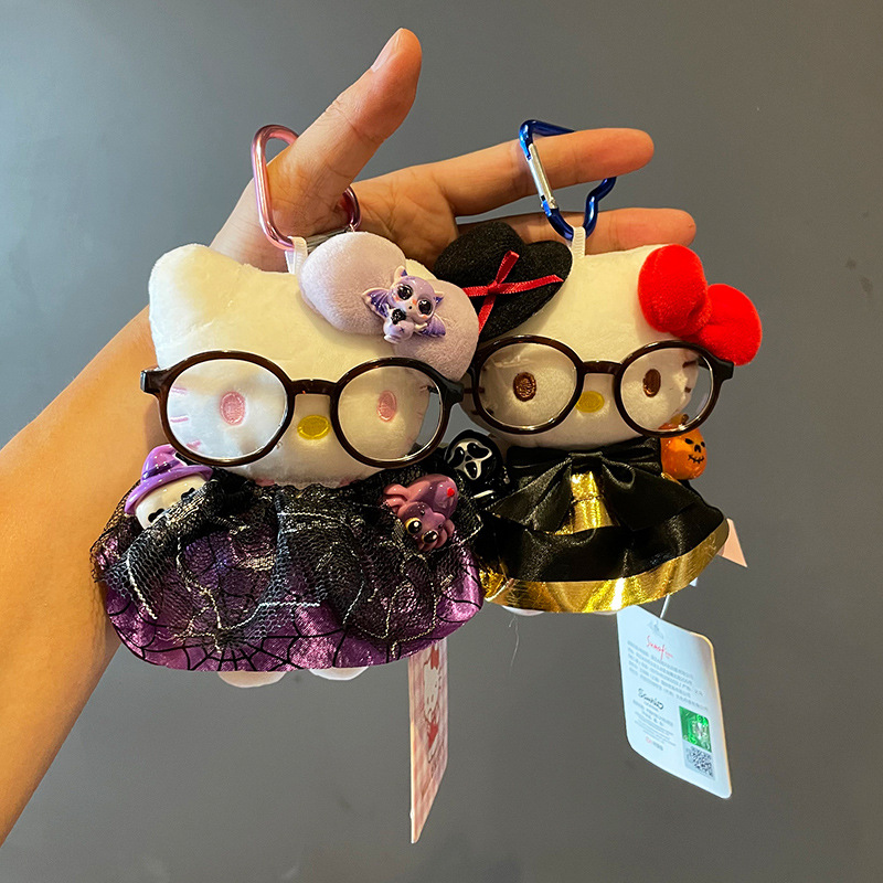 Cute Halloween secondary creation plush figurines hellokitty, keychains, bags, pendants and small gifts Application Scenario