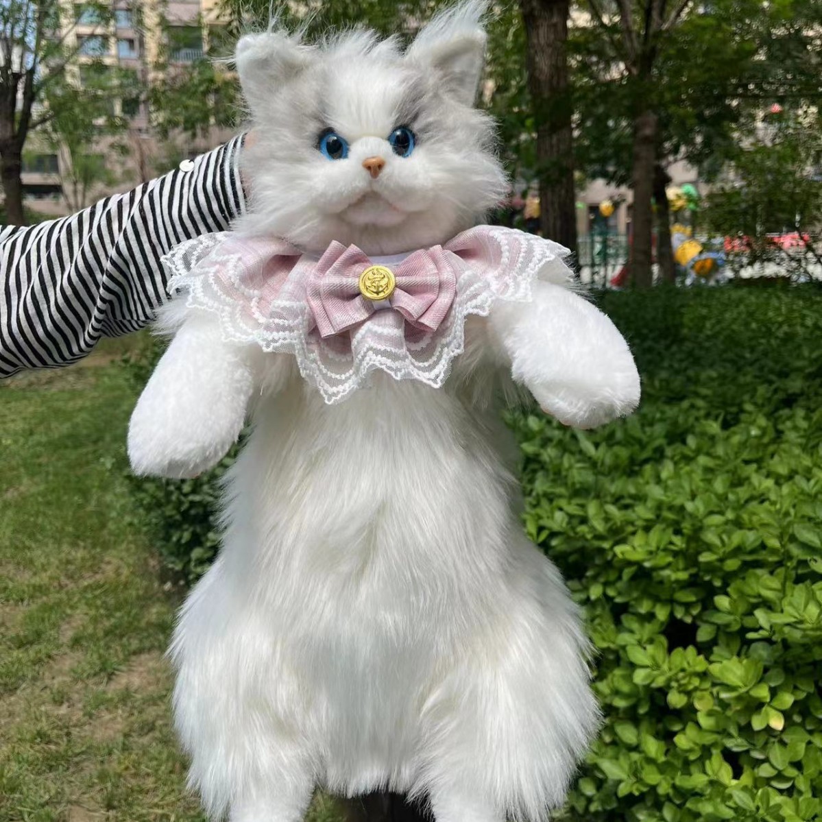 哭哭马/毛绒玩具/ai玩具/毛绒玩具小马驹/灯笼细节图